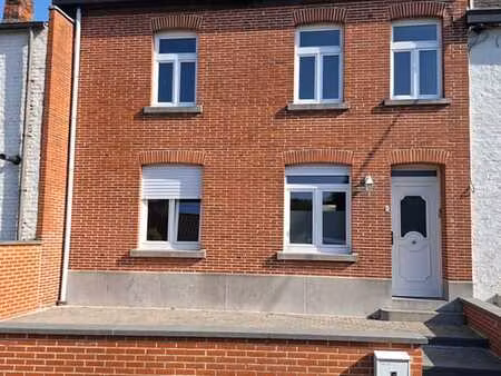 maison 3 ch à louer  135m²