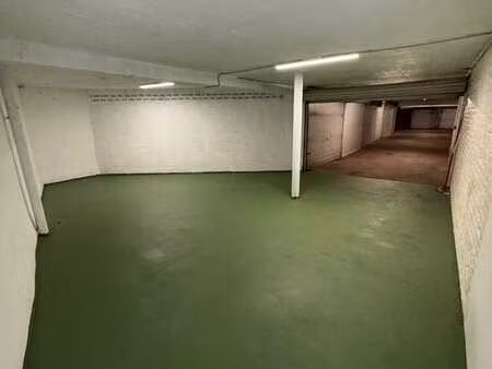 dépôt/garage à koekelberg  avenue seghers