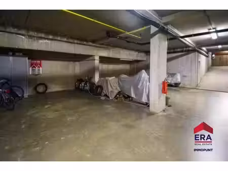 à vendre: emplacement souterrain au centre de hoegaarden