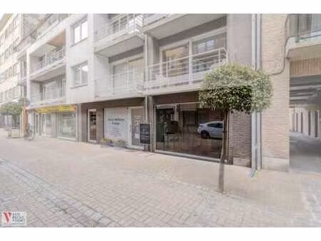 handelsgelijkvloers 110m² bredene