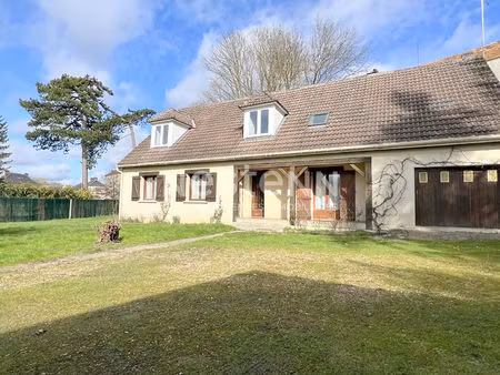 maison chars 148 m² 5 chambres + 3 garages !