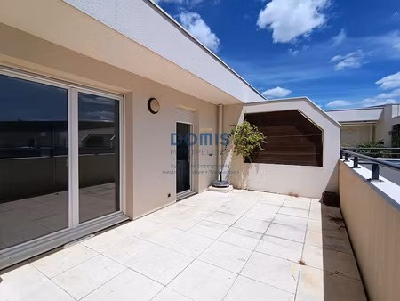 location appartement 3 pièces 66 m² à nimes (30000)  798 €