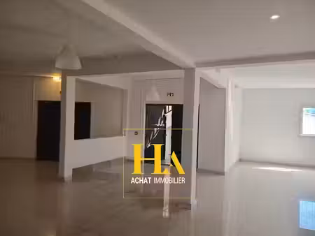 location locaux professionnels 0 pièces 579 m² à mamoudzou (97600)  4 420 €