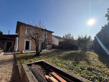 location villa 5 pièces 127 m² à lyon 5ème (69005)  2 000 €