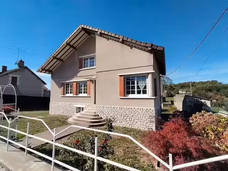 location maison 5 pièces 101 m² à villentrois-faverolles-en-berry (36600)  780 €