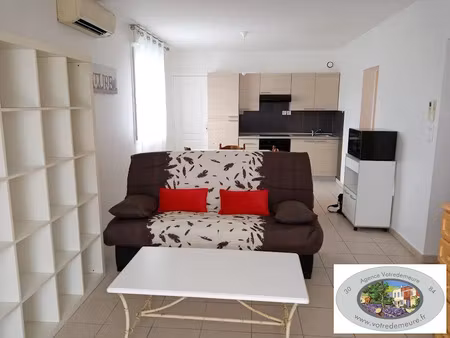 location meublée appartement 2 pièces 40 m² à saint-martin-d'ardèche (07700)  670 €