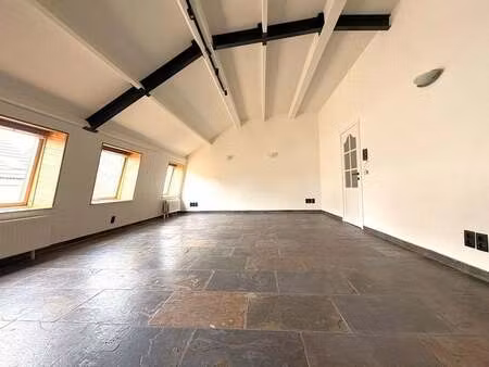 appartement à louer à moerzeke € 795 (loyqh) - immo twins | zimmo