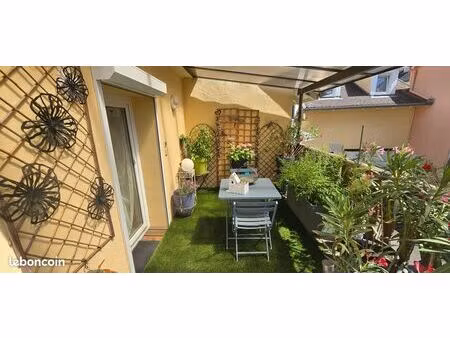 appartement 5 pièces 153 m²