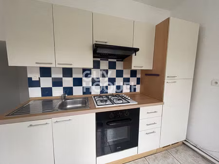 appartement en location à courmelles