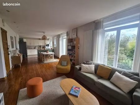 appartement 3 pièces 108 m²