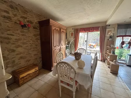 location maison 7 pièces 185.6 m² à carcassonne (11000)  1 180 €