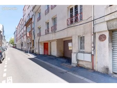 maison 6 pièces 111 m²