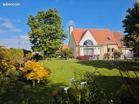 maison 6 pièces 160m2