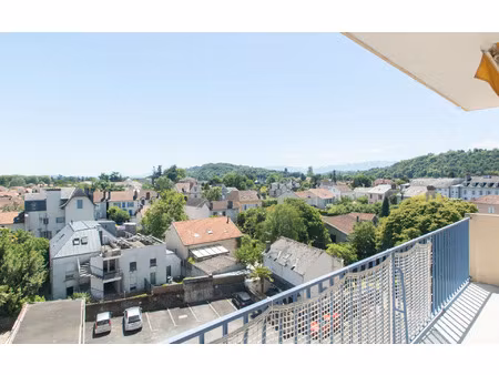 location appartement  44.87 m² t-2 à pau  620 €