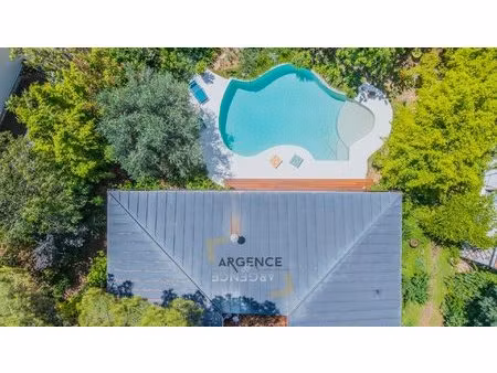 villa d'exception au cur de castelnau-le-lez