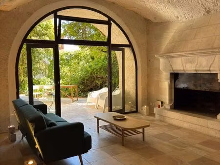 habitation troglodytique unique avec vue panoramique sur la vallée du loir – 210 m²