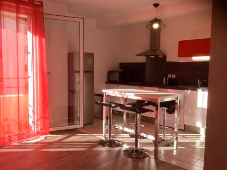location appartement 2 pièces meublé à angers centre (49000) : à louer 2 pièces meublé / 3