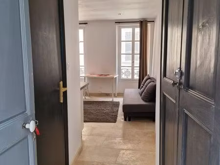 studio meublé