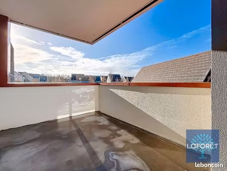 appartement 3 pièces 65 m²