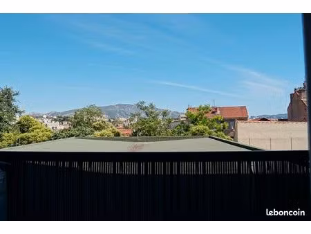 appartement t1 avec balcon de juin à août