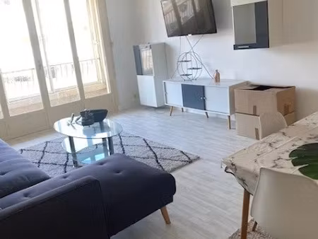 location appartement 3 pièces 70.32 m² à vallauris (06220)  1 045 €