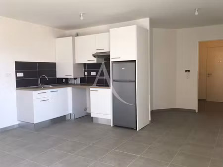 location appartement 3 pièces 65.62 m² à savigny-sur-orge (91600)  1 071 €