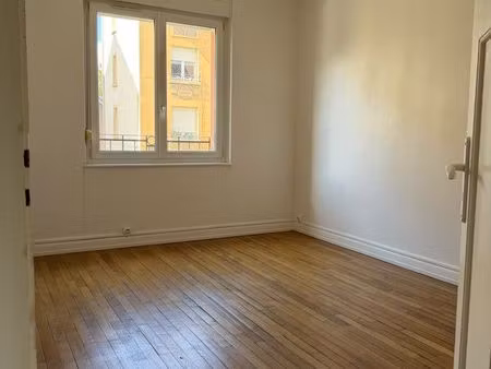 appartement – metz rue daubrée – idéal jeunes actifs / couple / petite famille