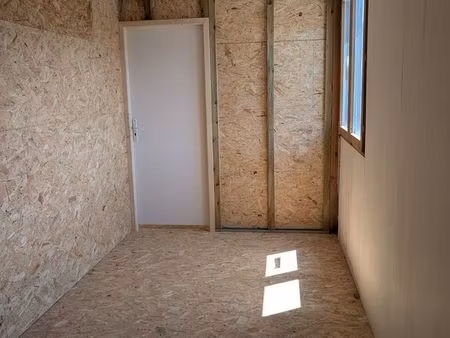 garde meubles / box 10m2