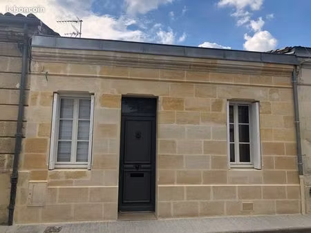 échoppe avec jardin