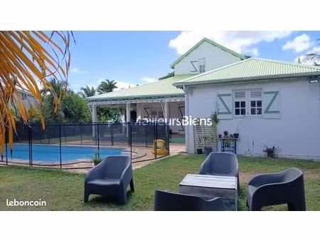 maison 5 pièces 121 m²