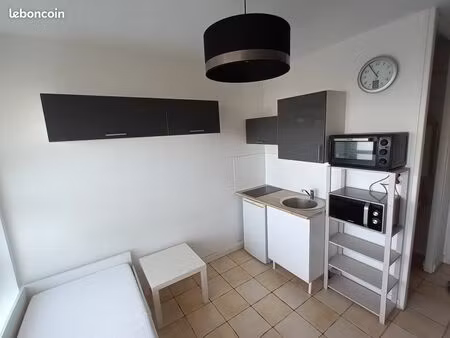 chambre meublée vue mer