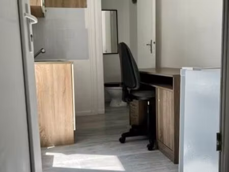 studio 10m2 - secteur parc des champs elysée - saint quentin