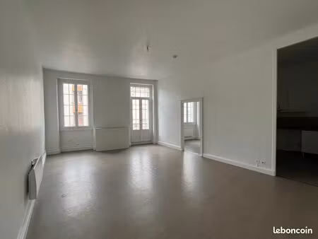 appartement t2 45m2 balcon