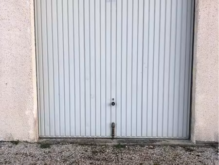 garage à louer