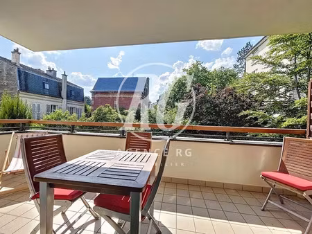 location meublée appartement 1 pièce 37 m² à saint-cloud (92210)  1 190 €