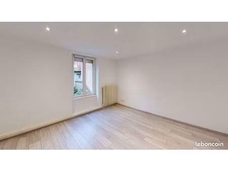 appartement 3 pièces 58 m²