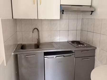 studio 1 pièce 18 m²