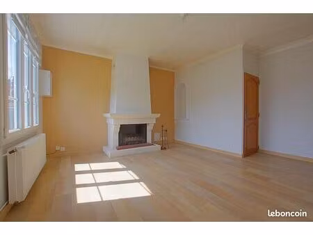 maison 3 pièces 110 m²
