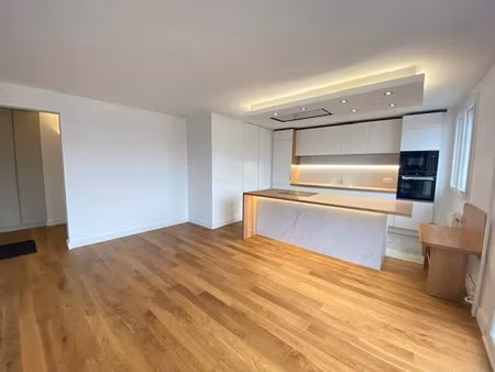 location meublée appartement 3 pièces 67 m² à saint-germain-en-laye (78100)  2 600 €