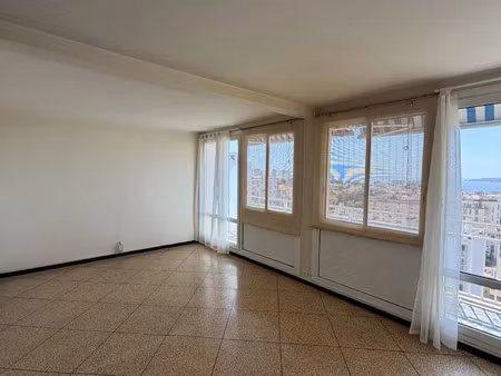 location appartement 4 pièces 65 m² à marseille 7 (13007)