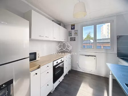 appartement t3 de 51 05 m² avec cave - rénové et isolation pa