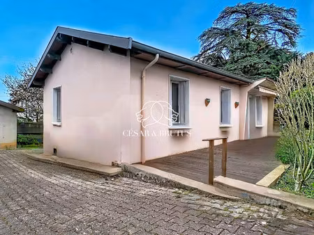 maison avec jardin clos