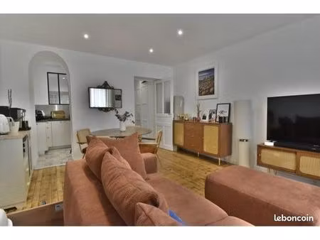 appartement t2bis avec place de parking souterrain
