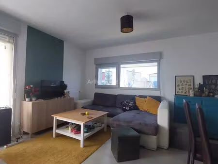 location appartement 3 pièces 61 m2 à le rheu