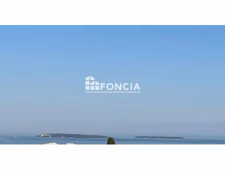 mandelieu-la-napoule – résidence plaza | 2 pièces avec terrasse vue mer découvrez ce super