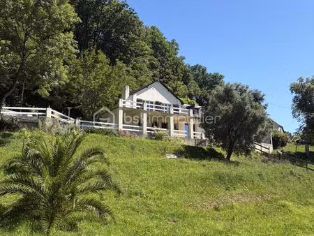 maison ancienne de 142 50 m² à arbus