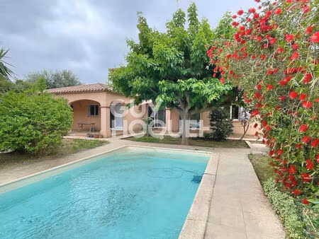 maison canohes 5 pièces 125 m2avec garage et piscine