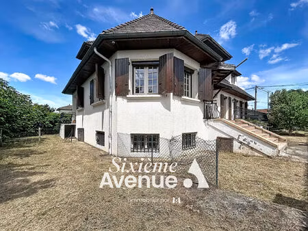 maison decines charpieu 9 pièce(s) 261.34 m2