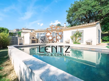 dans quartier calme maison de 113m² sur terrain de 581m²