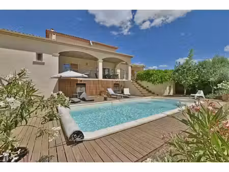 belle villa d'env. 211 m2 terrain 1221m2 garage double pisci